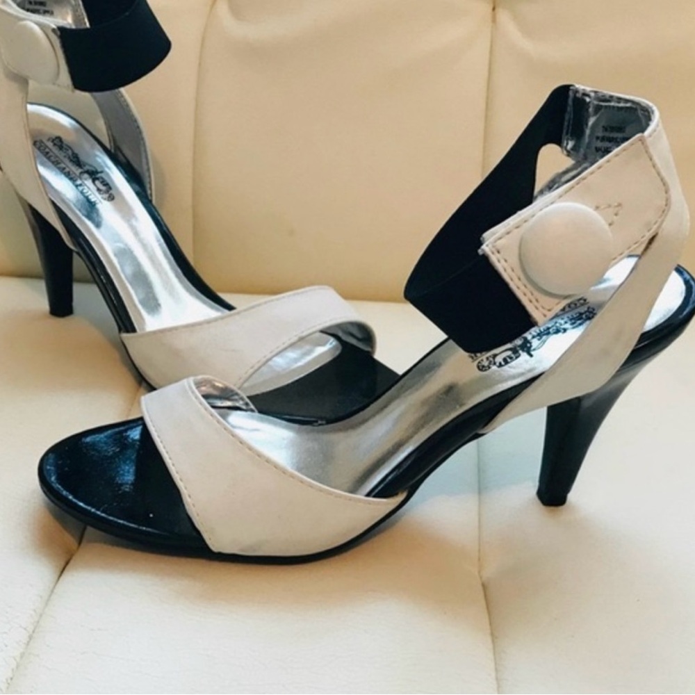 Coach and Four Black and White Heels